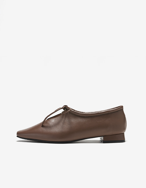square lace-up loafer (brown)