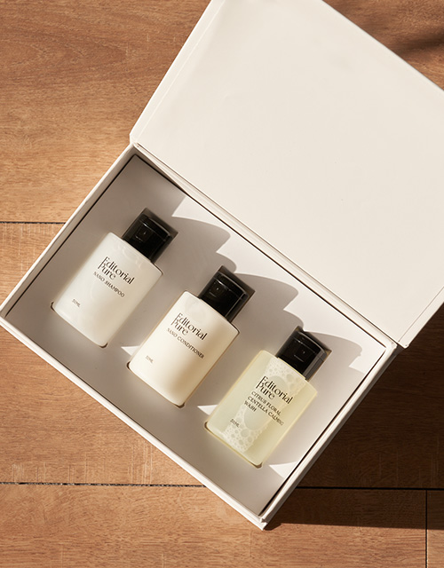 editorial pure travel kit